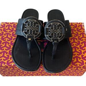 Tory Burch Amanda Thong Sandals Black Pebbled Leather 8.5